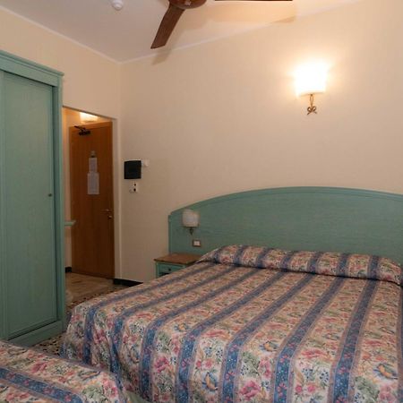 Hotel Magnolia Albenga Dış mekan fotoğraf