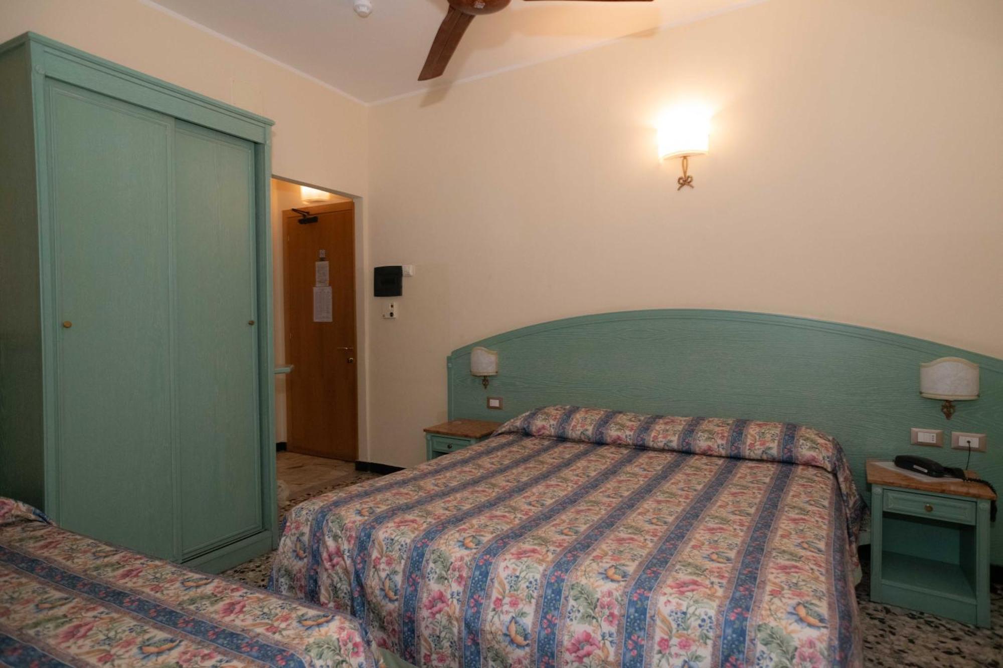 Hotel Magnolia Albenga Dış mekan fotoğraf