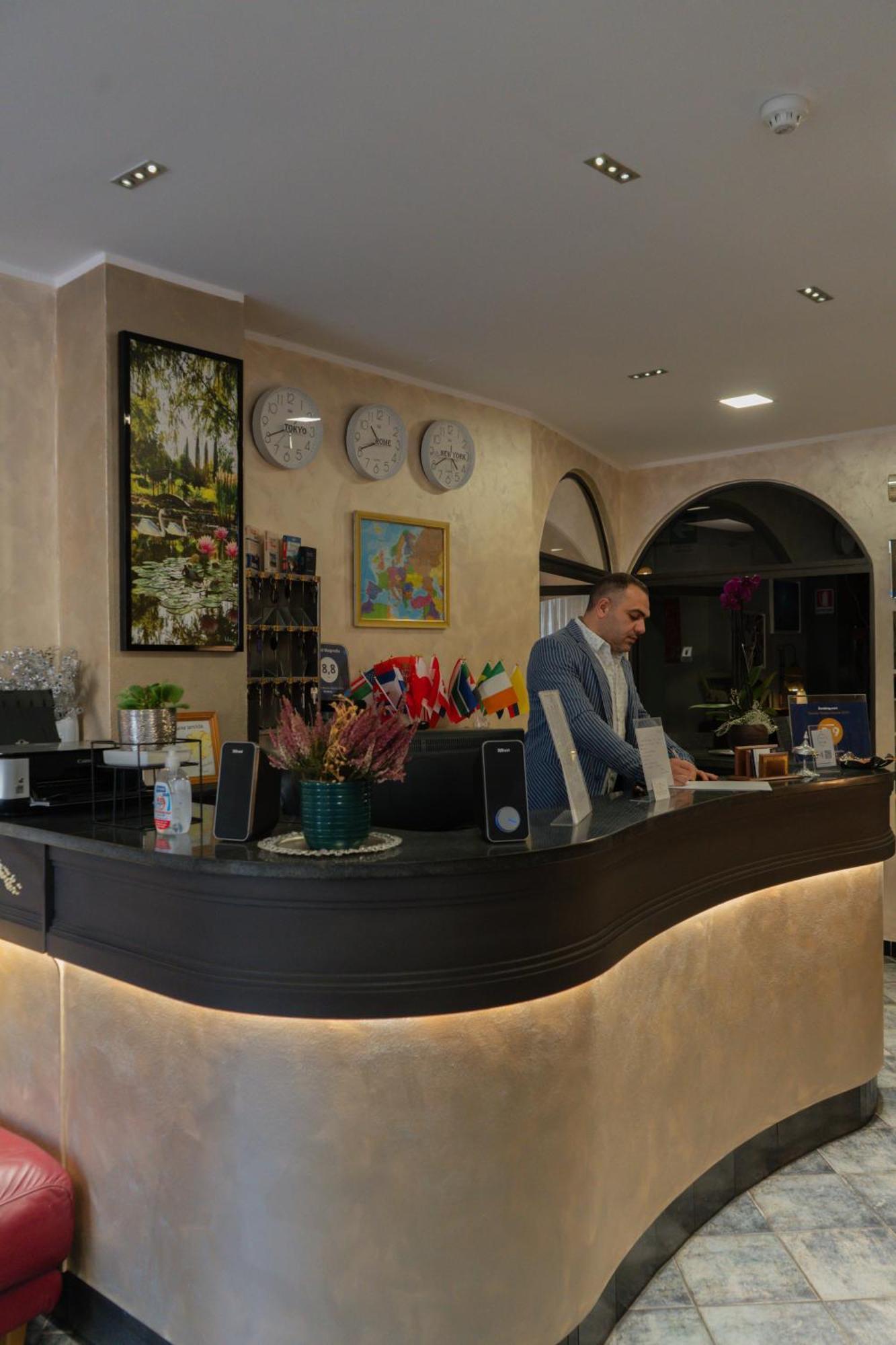 Hotel Magnolia Albenga Dış mekan fotoğraf