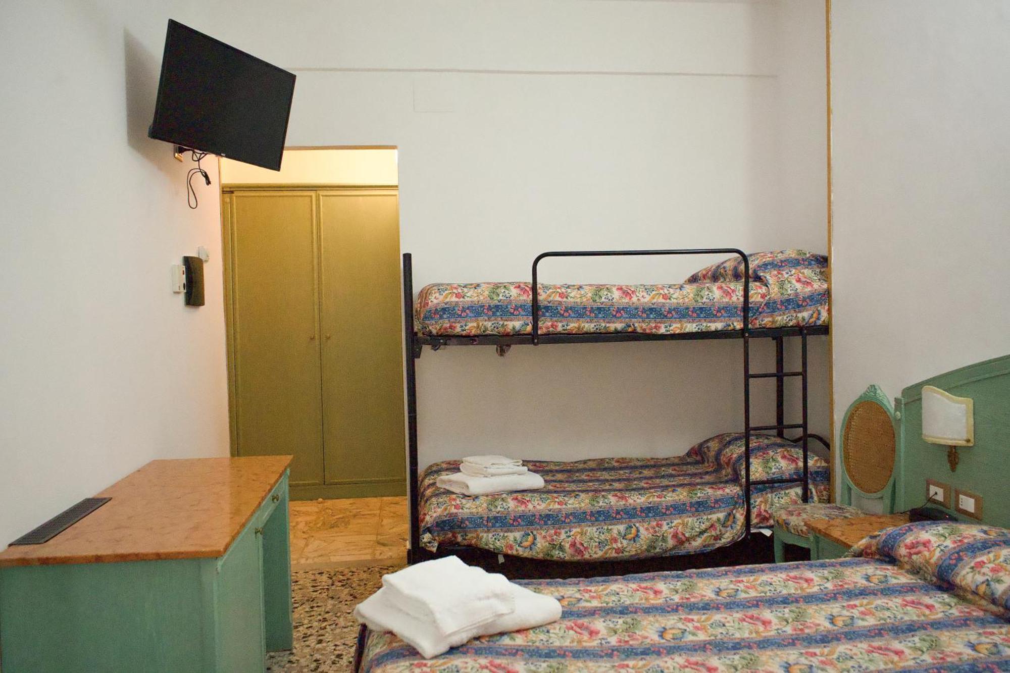 Hotel Magnolia Albenga Dış mekan fotoğraf